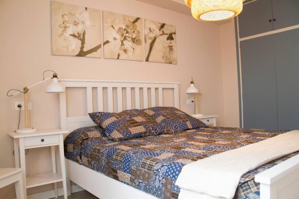 Lloret De Mar - Beachside Apartment - Free Parking - Limited Size Car מראה חיצוני תמונה